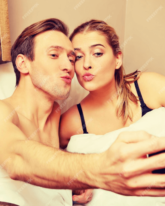 Live Couple